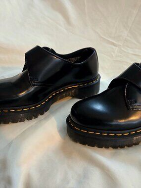 Doc Martens - Fenimore Low - Women's Size 7 - Black - Excellent Condition
